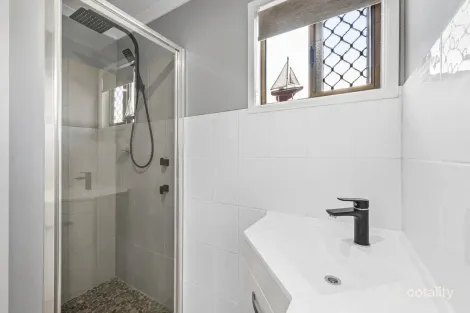 Property photo of 10/32 Headland Drive Haliday Bay QLD 4740