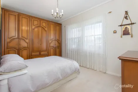 Property photo of 17 Lincoln Avenue Warradale SA 5046