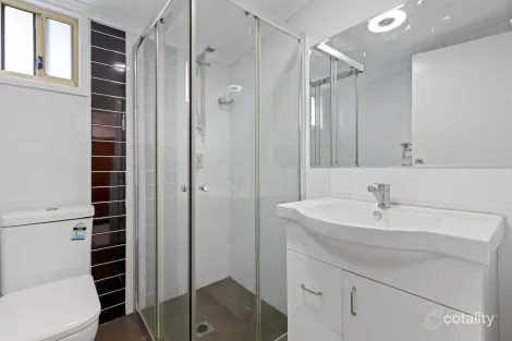 Property photo of 10 Valencia Crescent Toongabbie NSW 2146