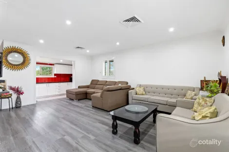 Property photo of 10 Valencia Crescent Toongabbie NSW 2146