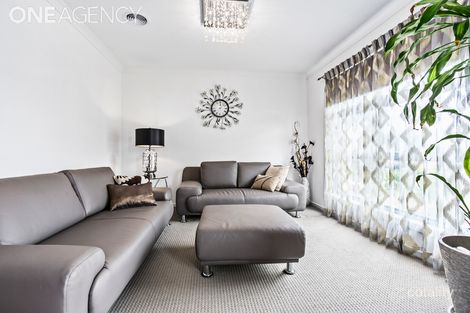Property photo of 28 Greenleaf Circuit Tarneit VIC 3029
