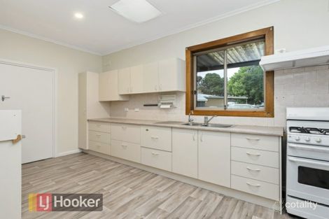 Property photo of 10 Durdin Road Elizabeth Vale SA 5112