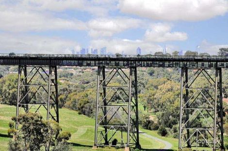 Property photo of 10/2 Lanark Way Gowanbrae VIC 3043