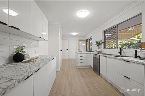 Property photo of 12 Exford Way Karrinyup WA 6018