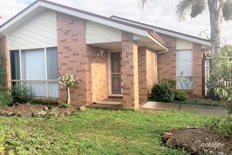 Property photo of 21 Claypole Street Ambarvale NSW 2560