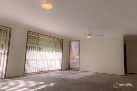 Property photo of 21 Claypole Street Ambarvale NSW 2560