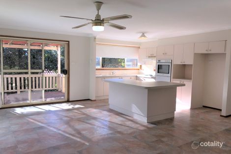 Property photo of 21 Claypole Street Ambarvale NSW 2560