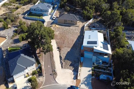 Property photo of 77 Jinatong Loop Dawesville WA 6211