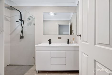 Property photo of 4/9 Clifford Crescent Ingleburn NSW 2565