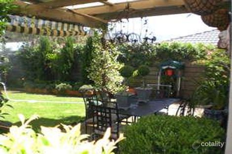 Property photo of 16 Freesia Crescent Bomaderry NSW 2541