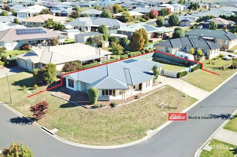 4 Quinn Ct, Llanarth, NSW 2795