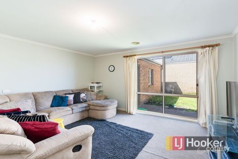 Property photo of 15 Phoenix Avenue Cranbourne VIC 3977