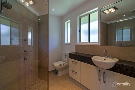 Property photo of 8 Walls Drive Kearneys Spring QLD 4350