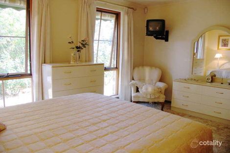 54 Horseshoe Dr, Aberfoyle Park, SA 5159