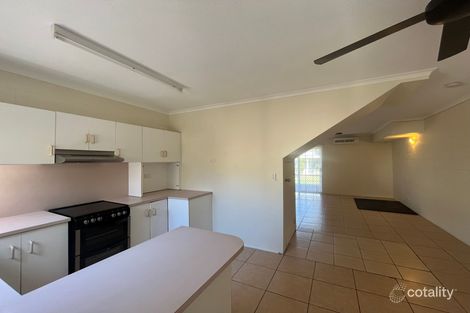 Property photo of 31/11 Island Drive Cannonvale QLD 4802
