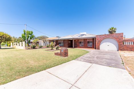 Property photo of 44 Faulkner Way Eden Hill WA 6054
