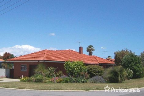 Property photo of 6 Georgette Way Rockingham WA 6168