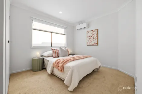 Property photo of 21 Farmer Way Wollert VIC 3750