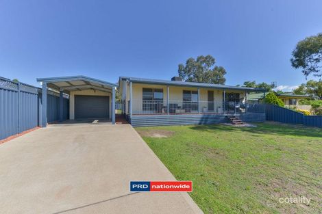 27 Sandy Rd, Kootingal, NSW 2352