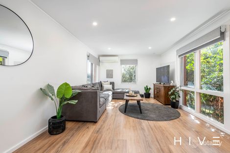 Property photo of 12 Breona Place Lyons ACT 2606