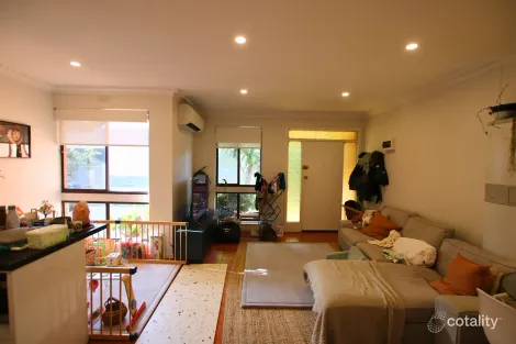 2/105 Gooch St, Thornbury, VIC 3071