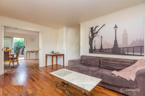 Property photo of 18 Hilltop Mews Frankston VIC 3199