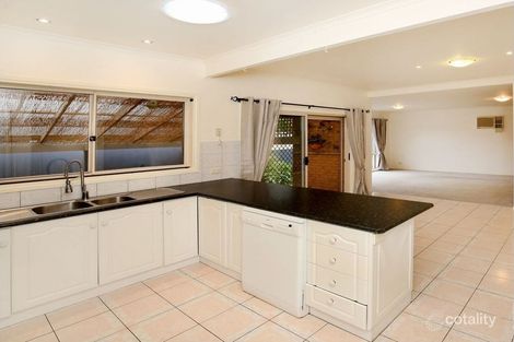 Property photo of 26 Woolnough Drive Mill Park VIC 3082