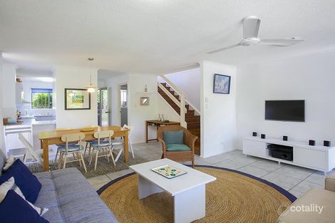 Property photo of 1/5 Douglas Street Sunshine Beach QLD 4567
