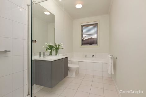 Property photo of 1 Unley Place Mulgrave VIC 3170