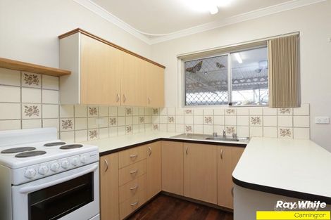Property photo of 118 Streatham Street Beckenham WA 6107