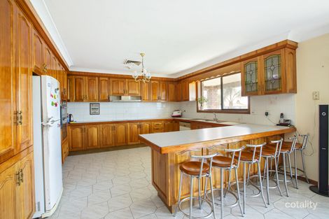 Property photo of 20 Hanwood Place Edensor Park NSW 2176