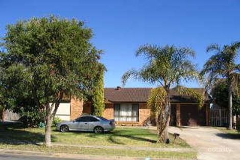 4 Kedron Pl, St Johns Park, NSW 2176