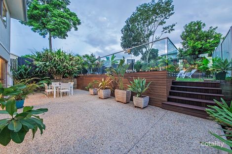 Property photo of 8 Shepherd Street Wynnum QLD 4178