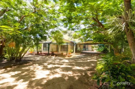 39 Allen St, Richmond Hill, QLD 4820