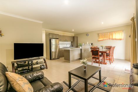 Property photo of 1/5 Pulchella Street Wattle Grove WA 6107
