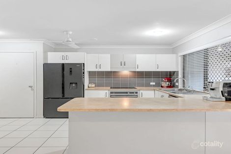 Property photo of 15 Bluff Street Bushland Beach QLD 4818