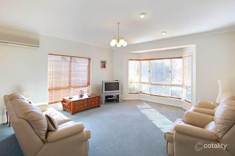 Property photo of 9 Plympton Court Helensvale QLD 4212