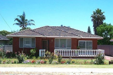 485 Walter Rd E, Morley, WA 6062