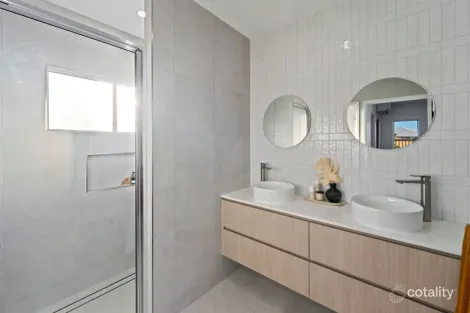 Property photo of 61 Harker Circuit Burdell QLD 4818