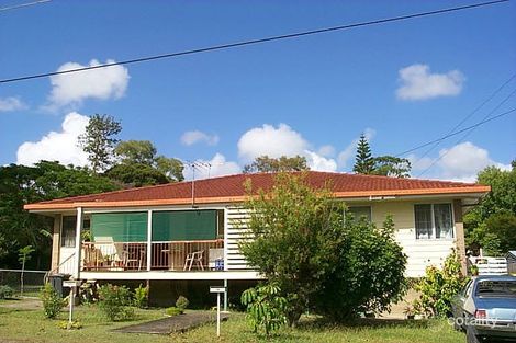 32 Woody Ave, Kingston, QLD 4114