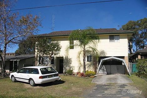 77 Campbell Pde, Mannering Park, NSW 2259