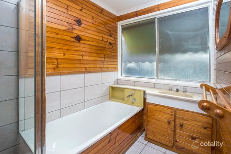 Property photo of 42 Bellara Crescent Kealba VIC 3021