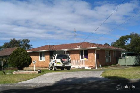 105 Stanley Ave, Farmborough Heights, NSW 2526