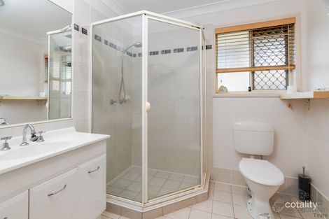 Property photo of 242 Middle Road Boronia Heights QLD 4124