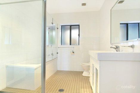 Property photo of 2/155 Keira Street Wollongong NSW 2500