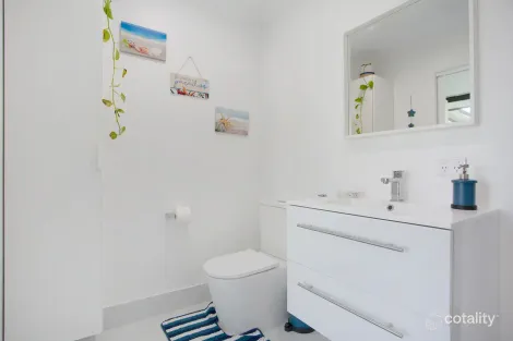 Property photo of 32A Lindsay Way Padbury WA 6025