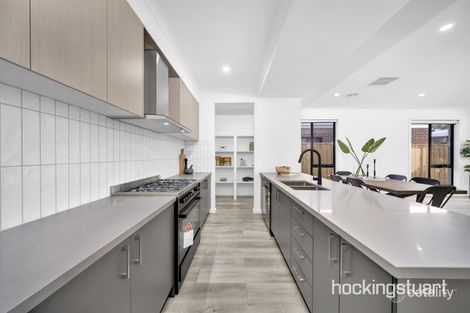 Property photo of 15 Forresters Road Donnybrook VIC 3064