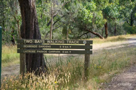 Property photo of 11 Greenhill Road Rosebud VIC 3939