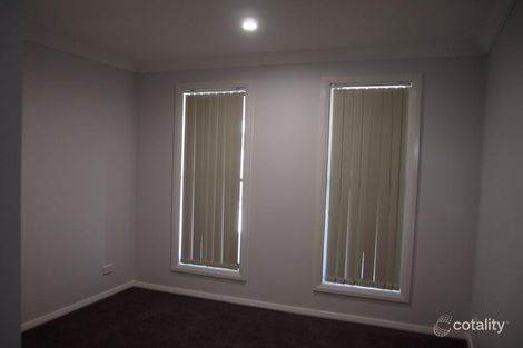 Property photo of 2/8 Clancy Place Parkes NSW 2870