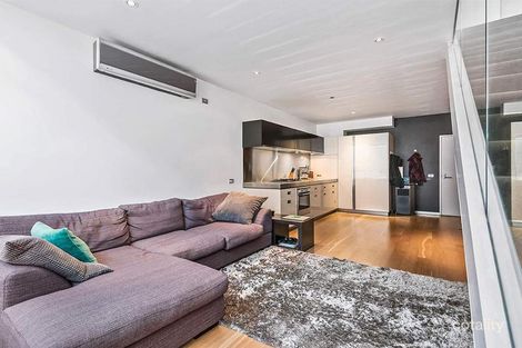 Property photo of 135/539 St Kilda Road Melbourne VIC 3004